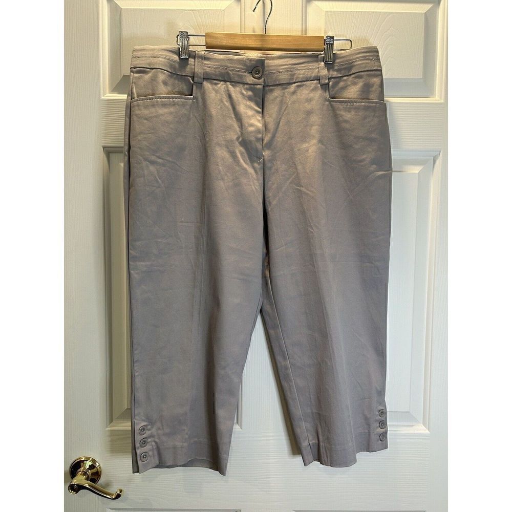 Studio Works Women's size 16 Capri Pants Zip Comfort Waistband Pockets